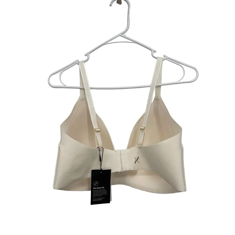 NWT Knix Lace WingWoman Contour Bra Cloud Wireless Plunge Size 8